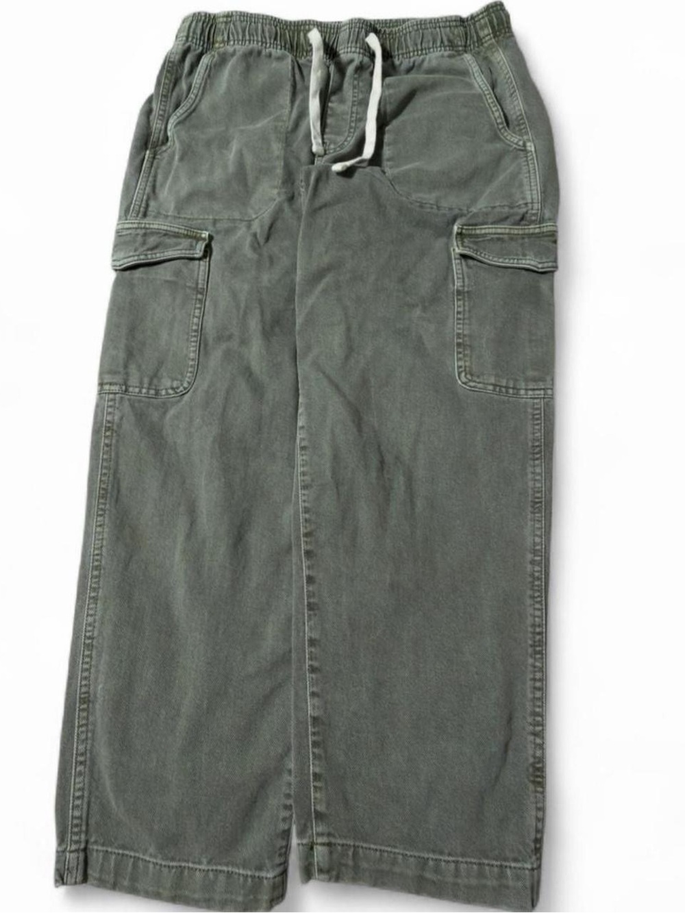 Gap green cargo pants with drawstring waist size M